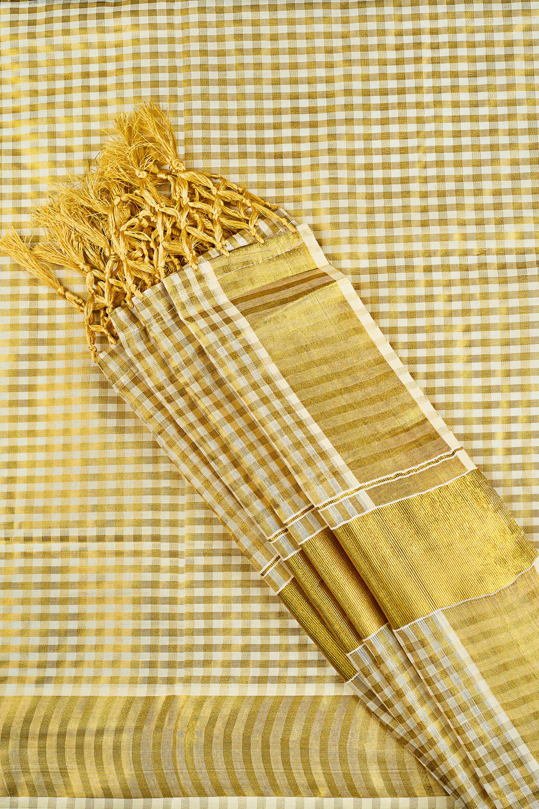 Teejh Kairali Zari Checkered Kasavu Saree