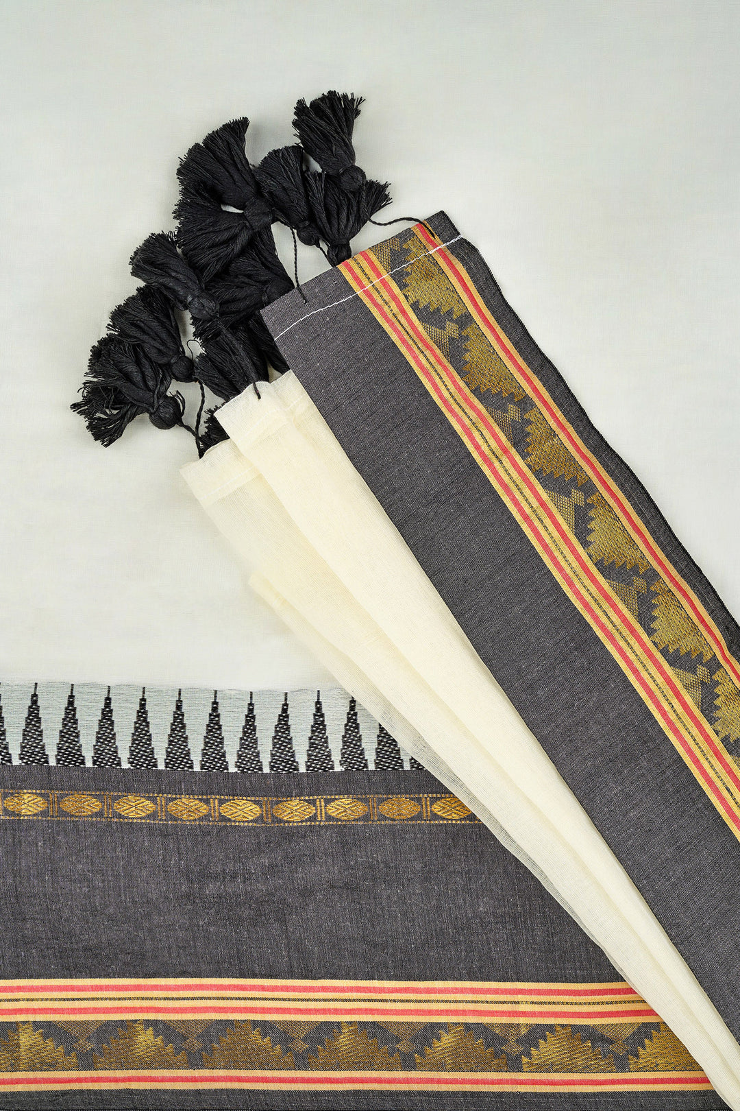 Teejh Sahya Off white and Black Mul Cotton Saree