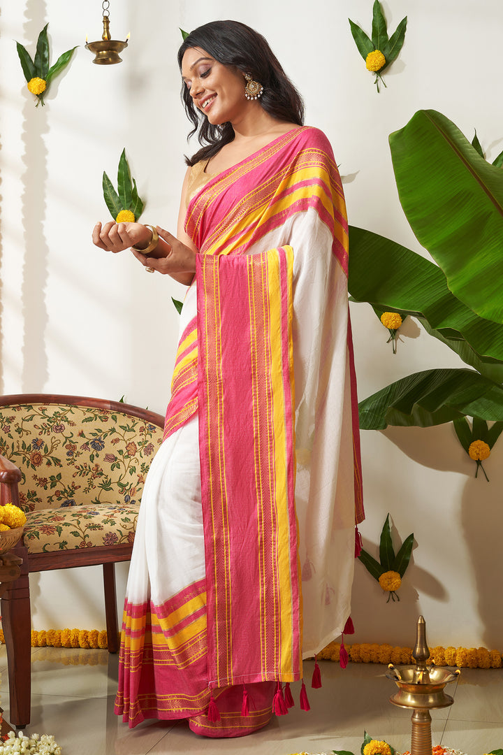 Teejh Sahya Off white and Magenta Mul Cotton Saree