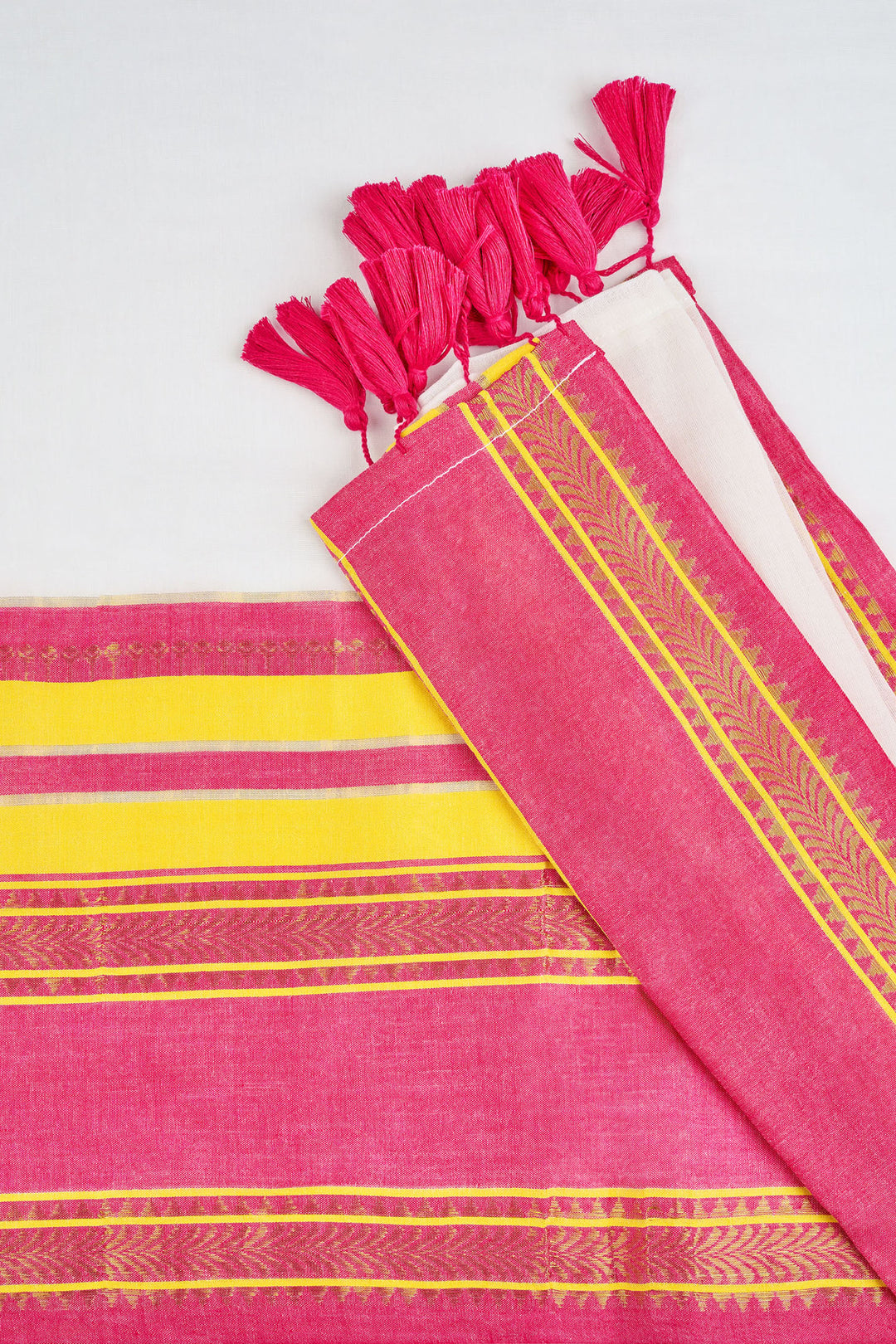Teejh Sahya Off white and Magenta Mul Cotton Saree