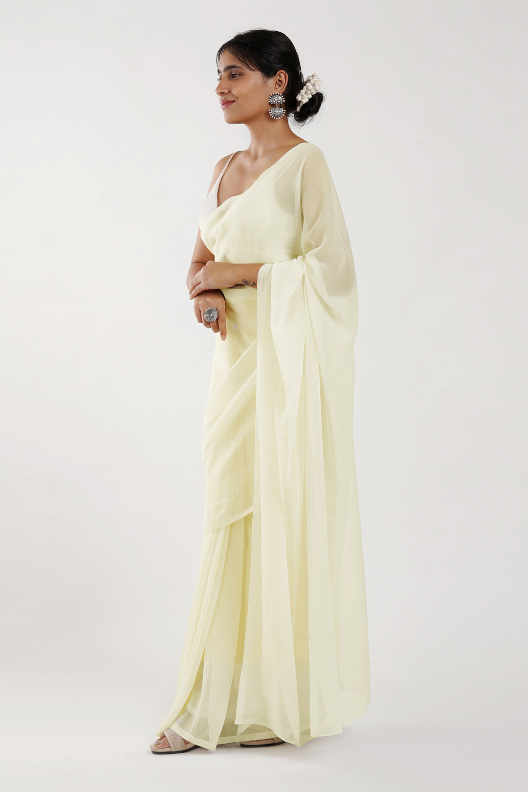 Teejh Farah Cream Georgette Ready to Drape Saree