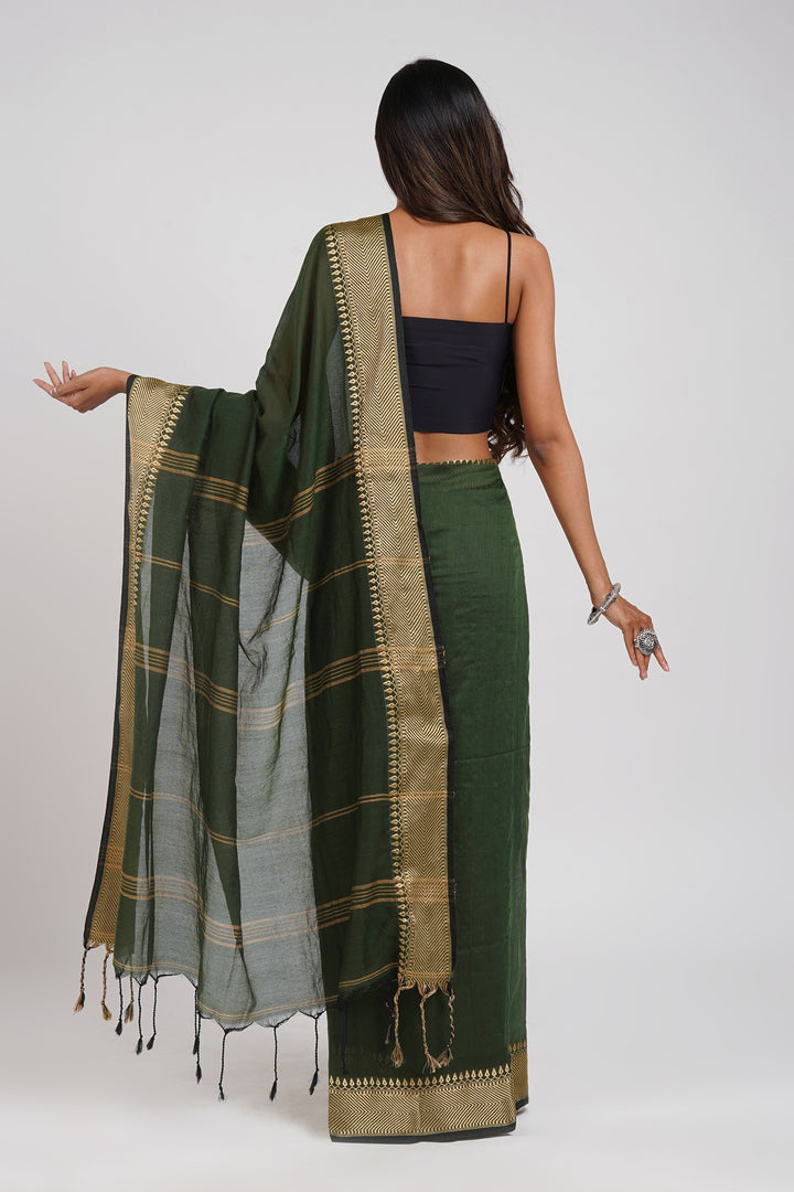 Teejh Gusto Green Mulmul cotton Saree with Blouse Piece