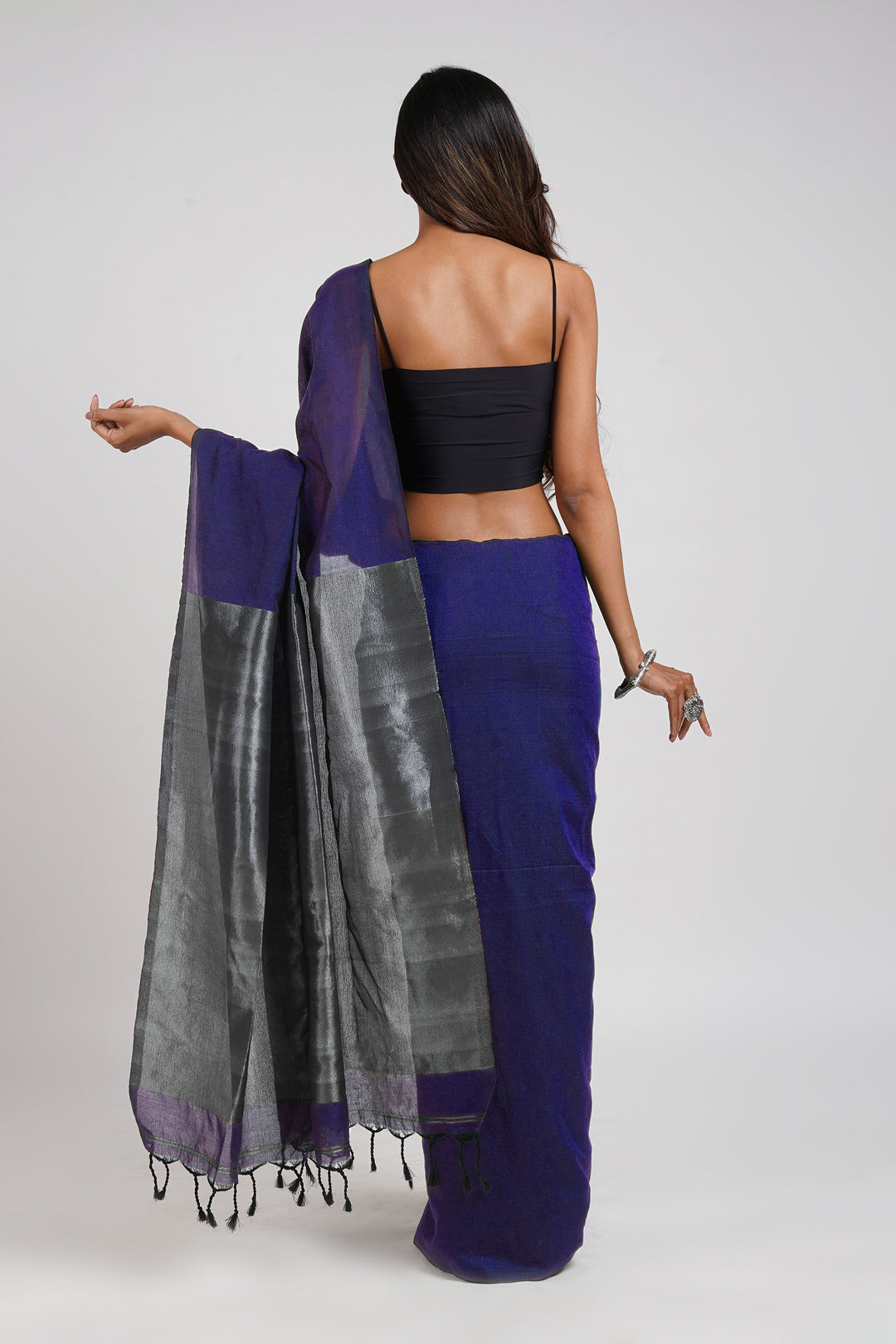 Teejh Nysaa Navy Blue Hand Woven Cotton Tissue Weaving Saree with Blouse Piece