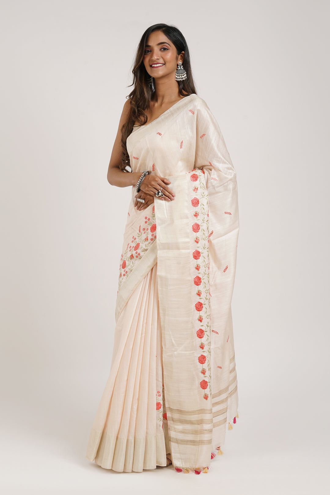 Teejh Batika Cream Pure Silk Linen Saree with Blouse Piece