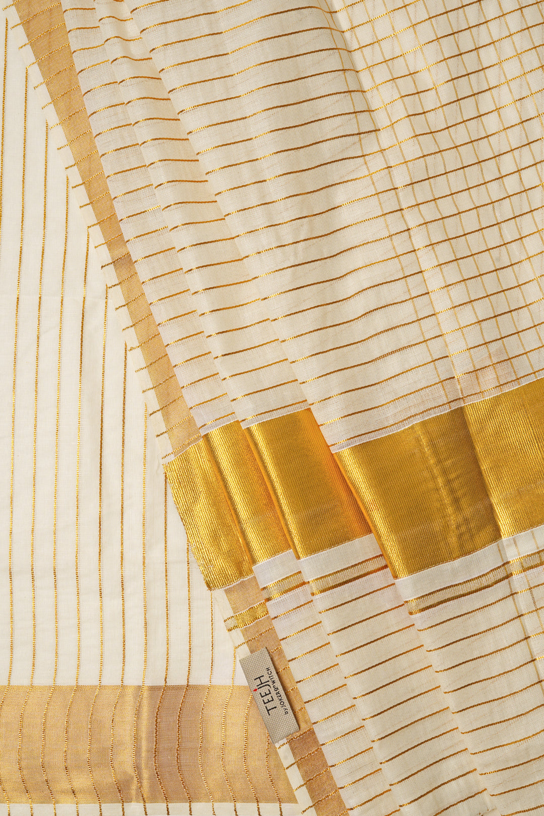 Teejh Taara White and Gold Kerala Cotton Kasavu Saree
