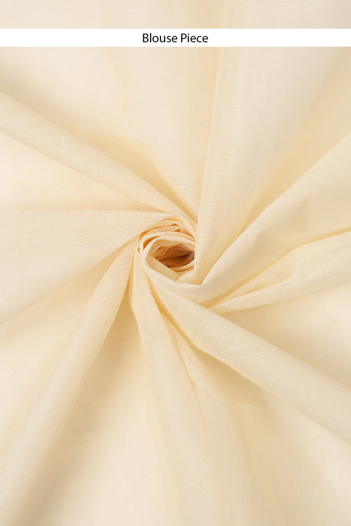 Teejh Priyasah White and Gold Kerala Cotton Kasavu Saree