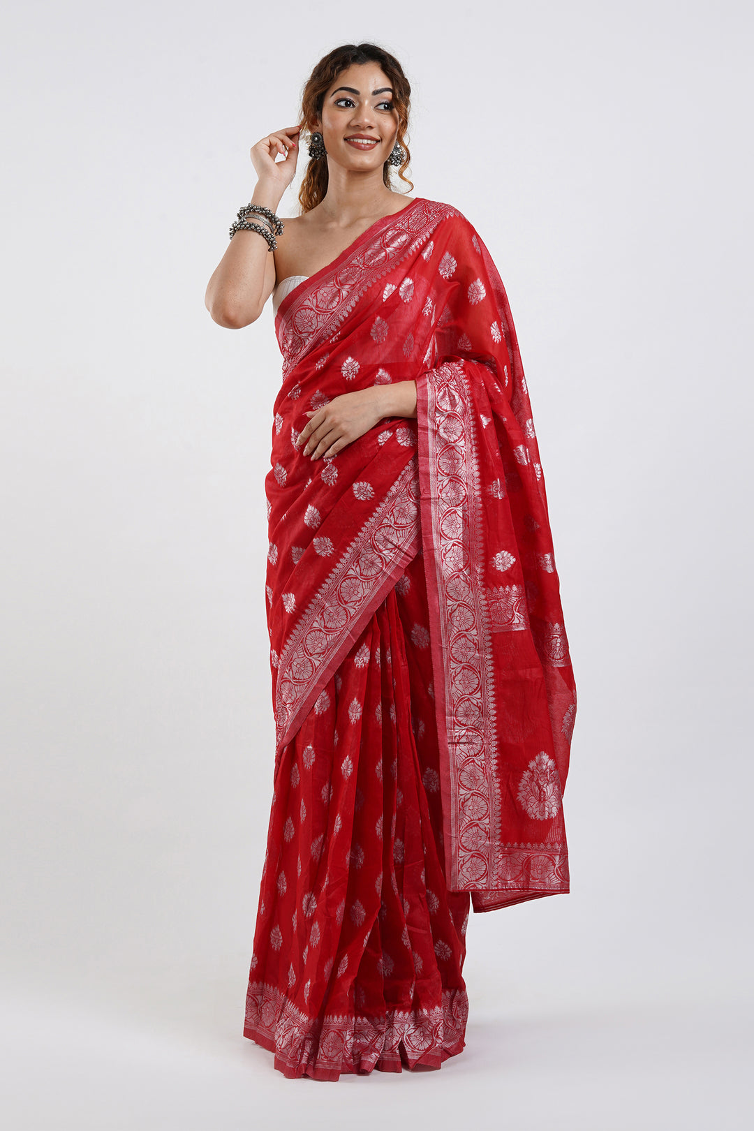 Teejh Taaki Red Linen Soft Cotton Ready to Drape Saree