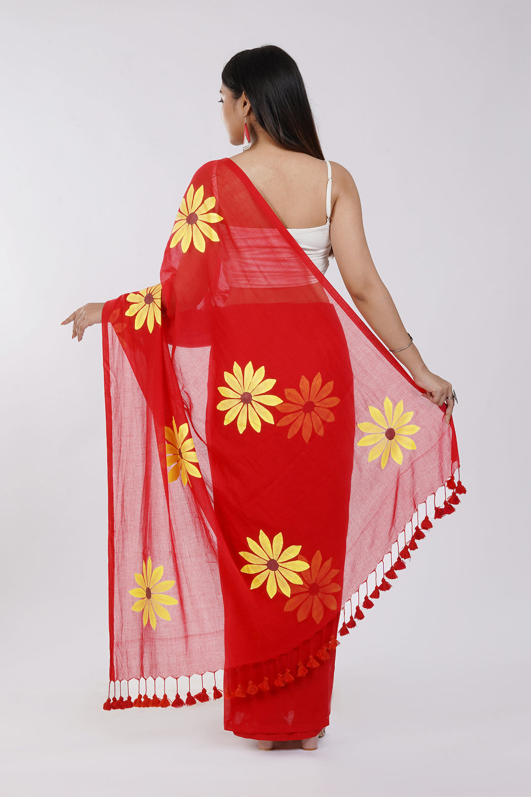 Teejh Kusuma Red Mul Cotton Printed Saree