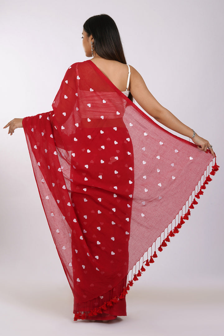 Teejh Chahna Red and White Mul Cotton Heart Embroidery Saree
