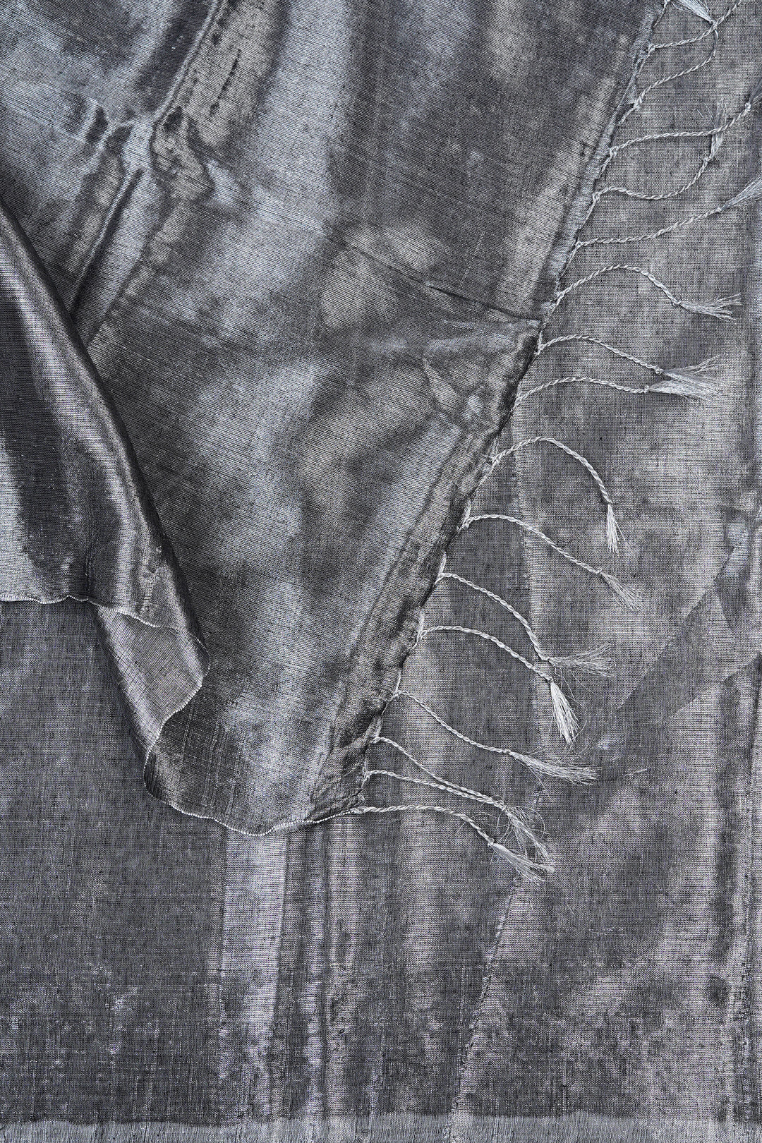 Teejh Trishika Silver Tissue Saree