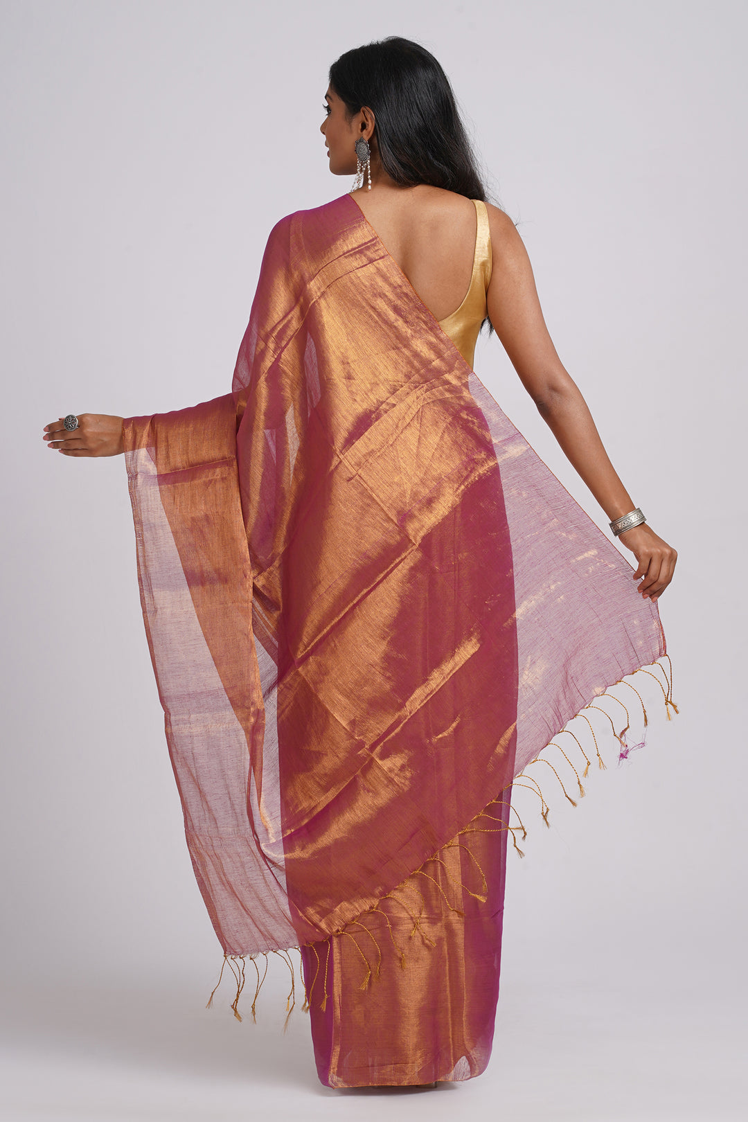 Teejh Trishika Magenta Tissue Saree