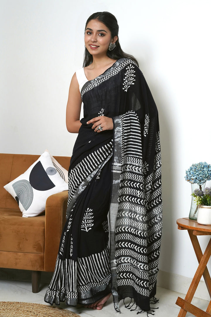 Teejh Radha Linen Saree