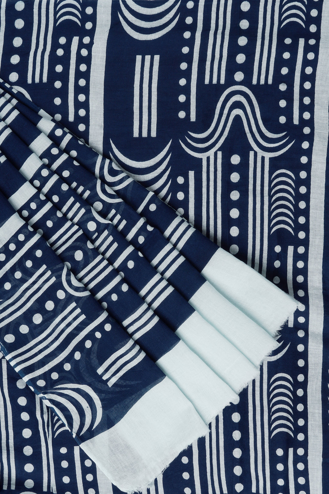 Teejh Kunti Mulmul Cotton Saree