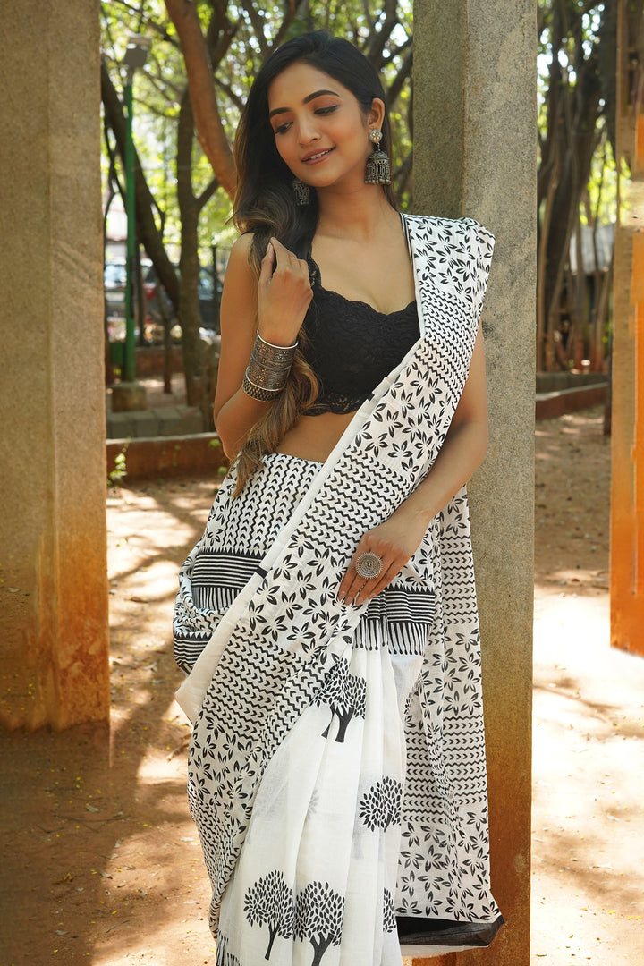 Teejh Sharada Mulmul Cotton Saree