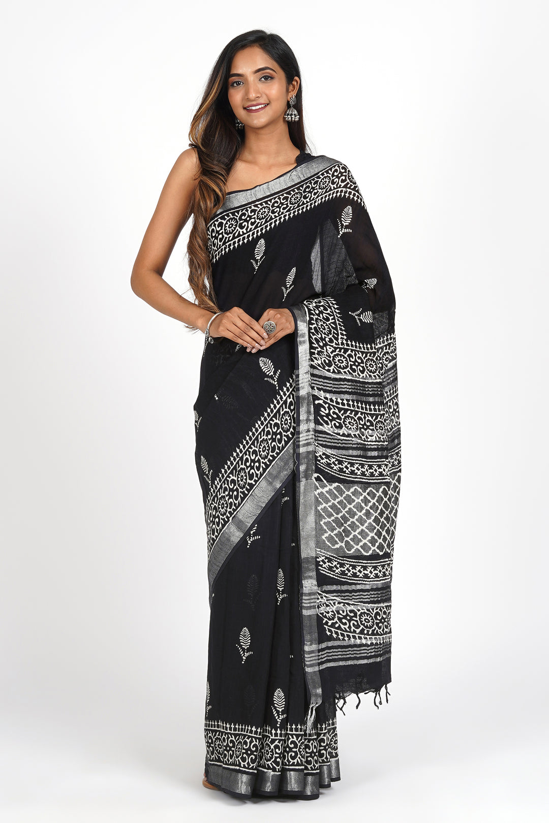 Teejh Whispering Winds Linen Saree