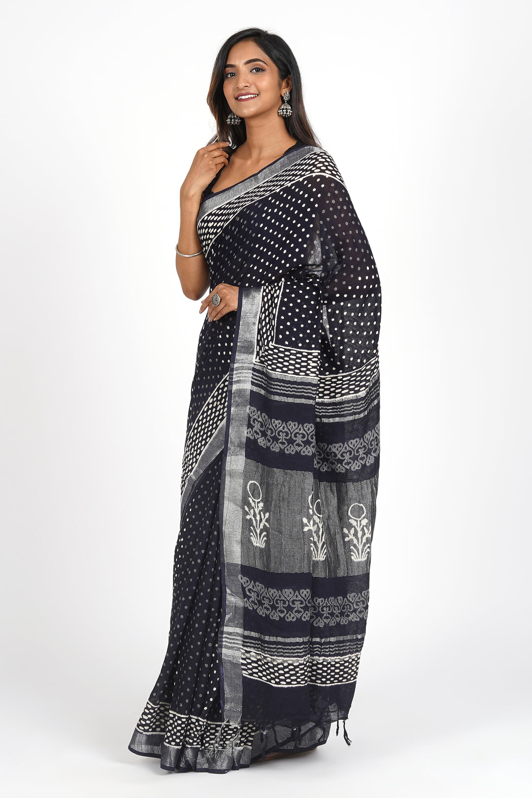 Teejh Linen Serenity Linen Saree
