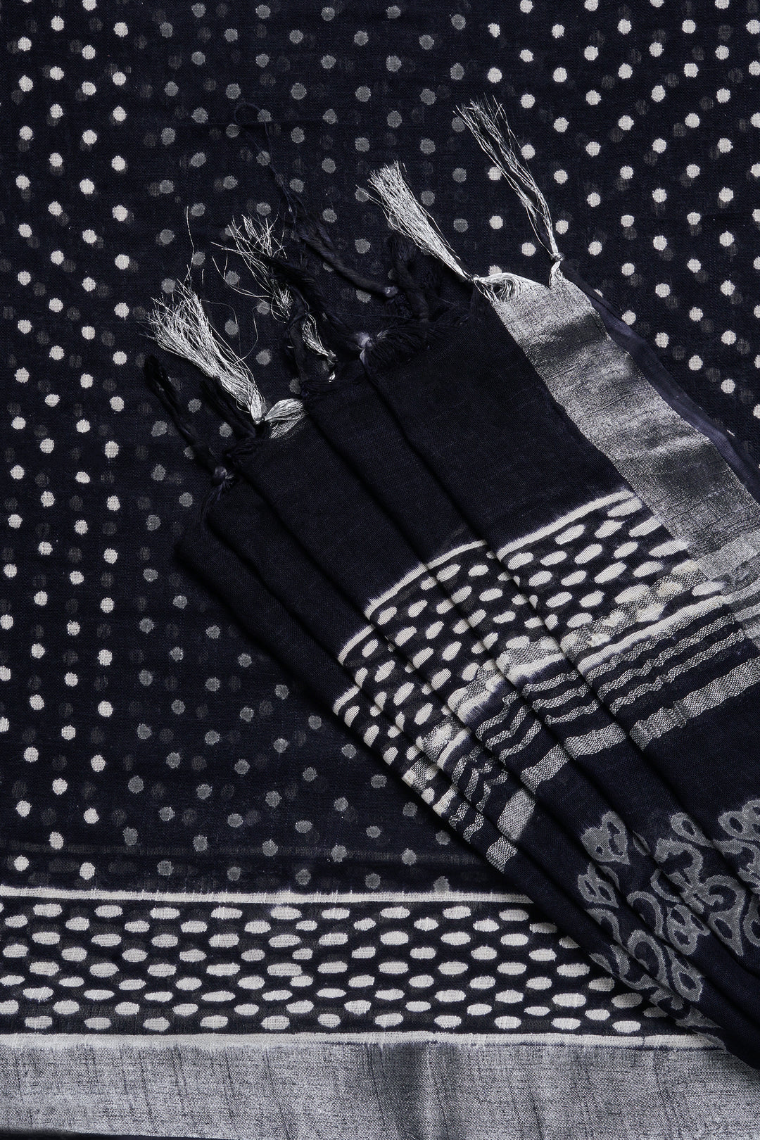 Teejh Linen Serenity Linen Saree