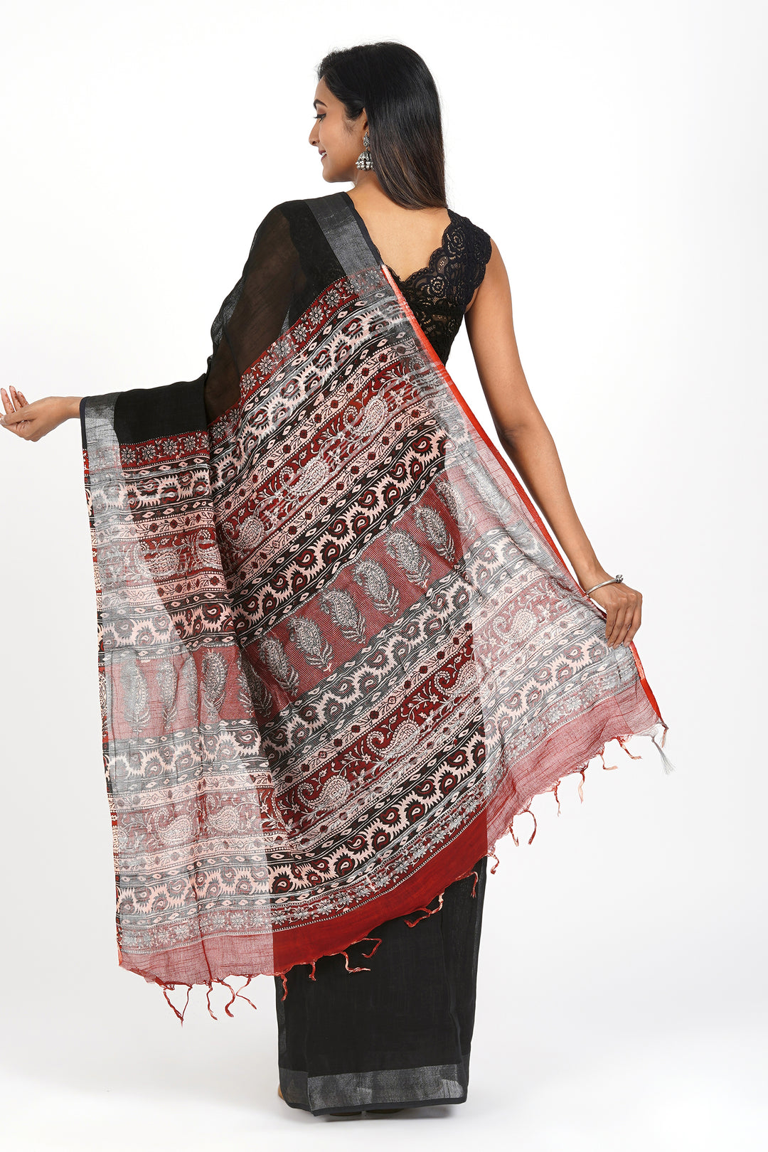 Teejh Rustic Radiance Saree