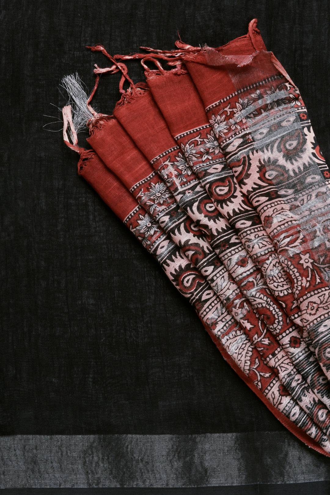 Teejh Rustic Radiance Saree