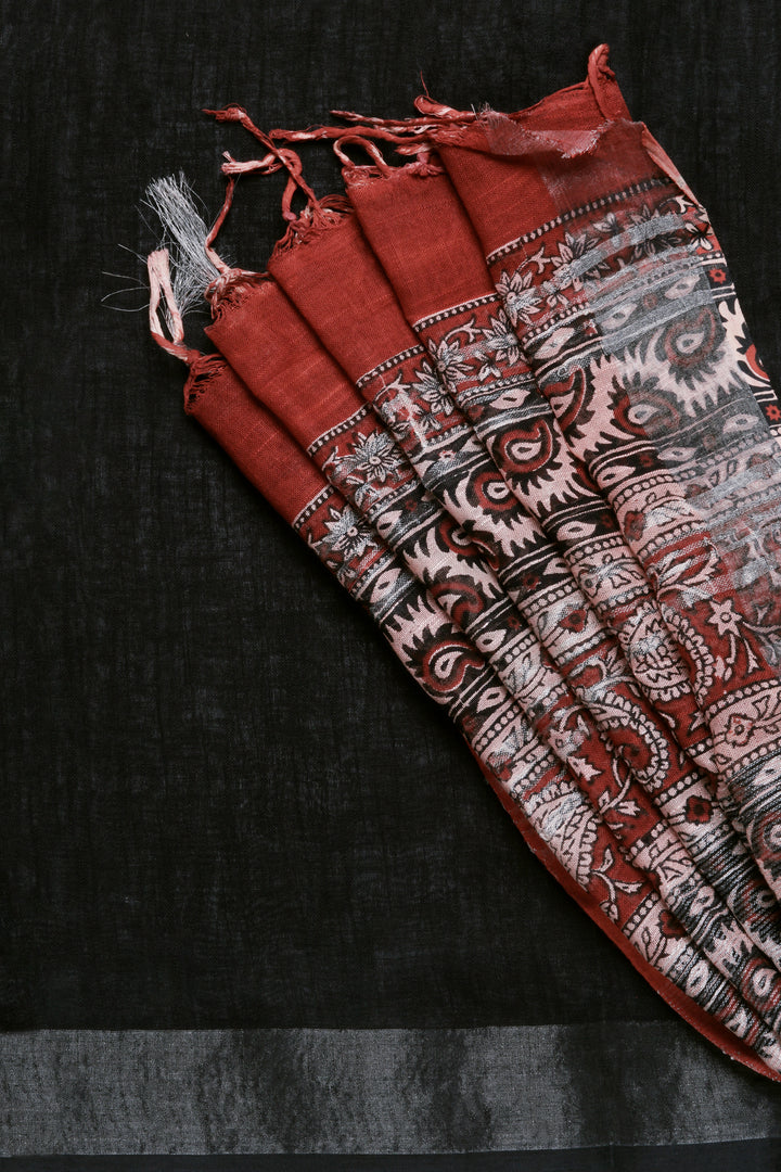 Teejh Rustic Radiance Saree