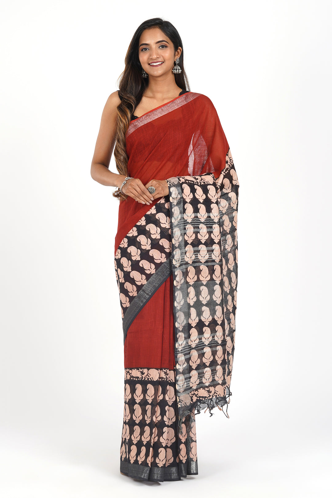 Teejh Ethereal Linen Saree