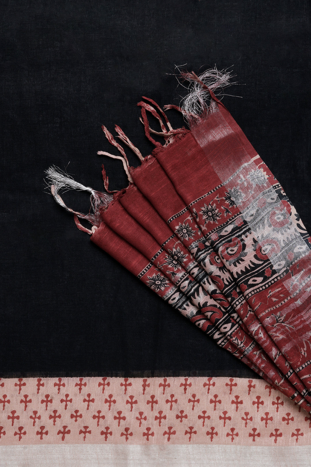 Teejh Evermore  Essence Saree