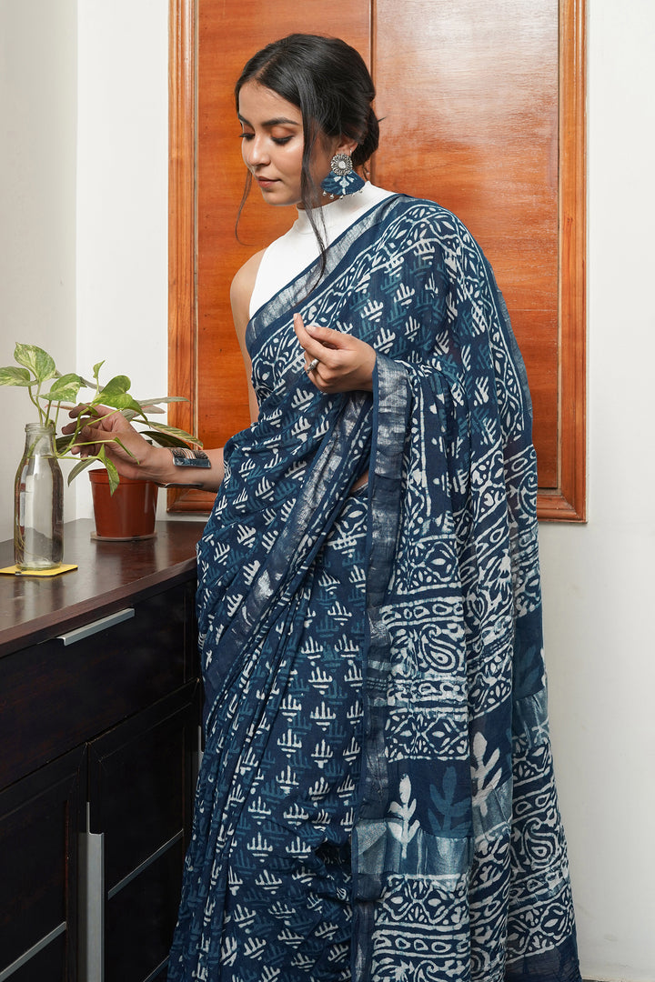 Teejh Ethereal Navy Saree