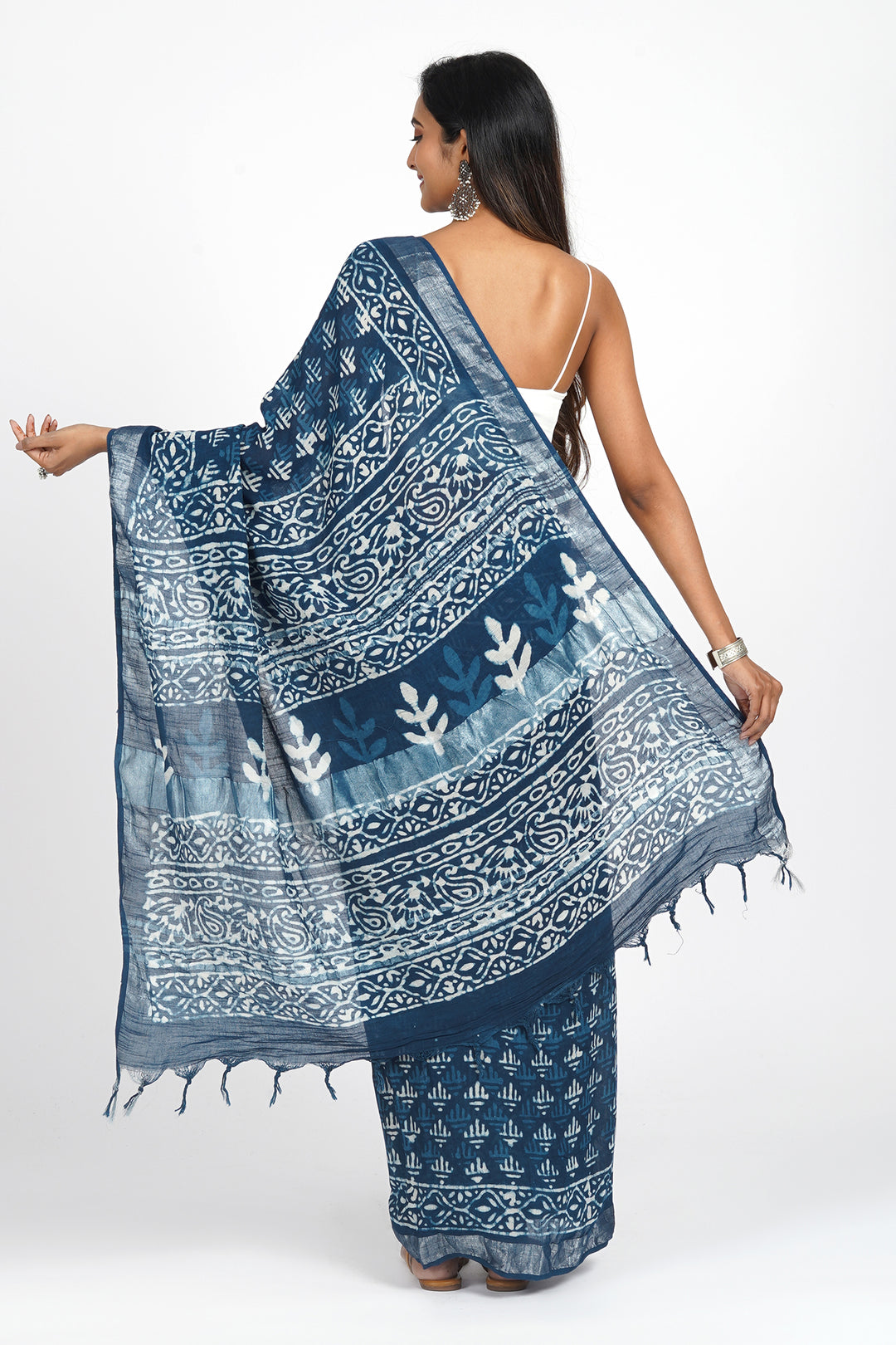 Teejh Ethereal Navy Saree