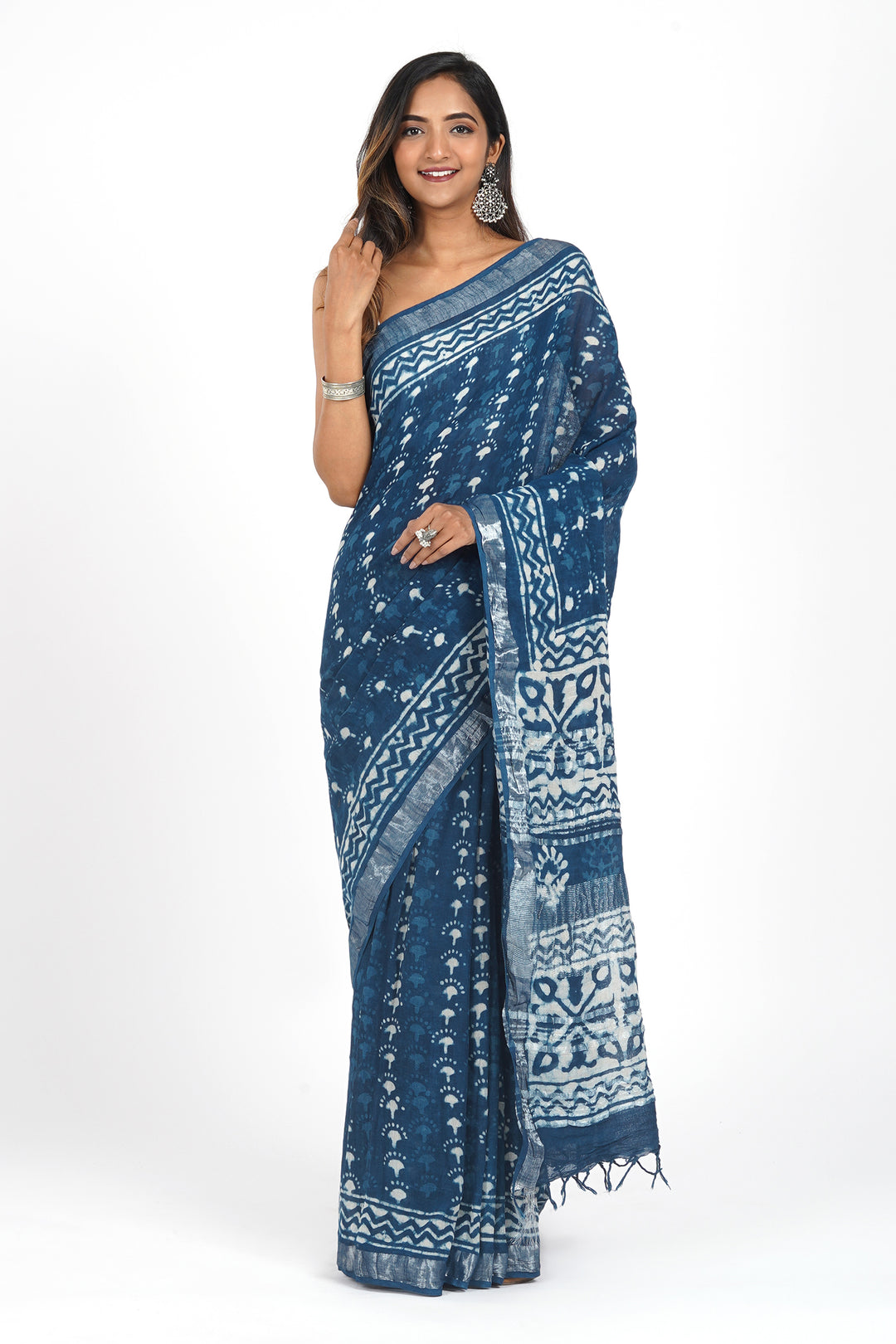 Teejh Whispering Waves Saree