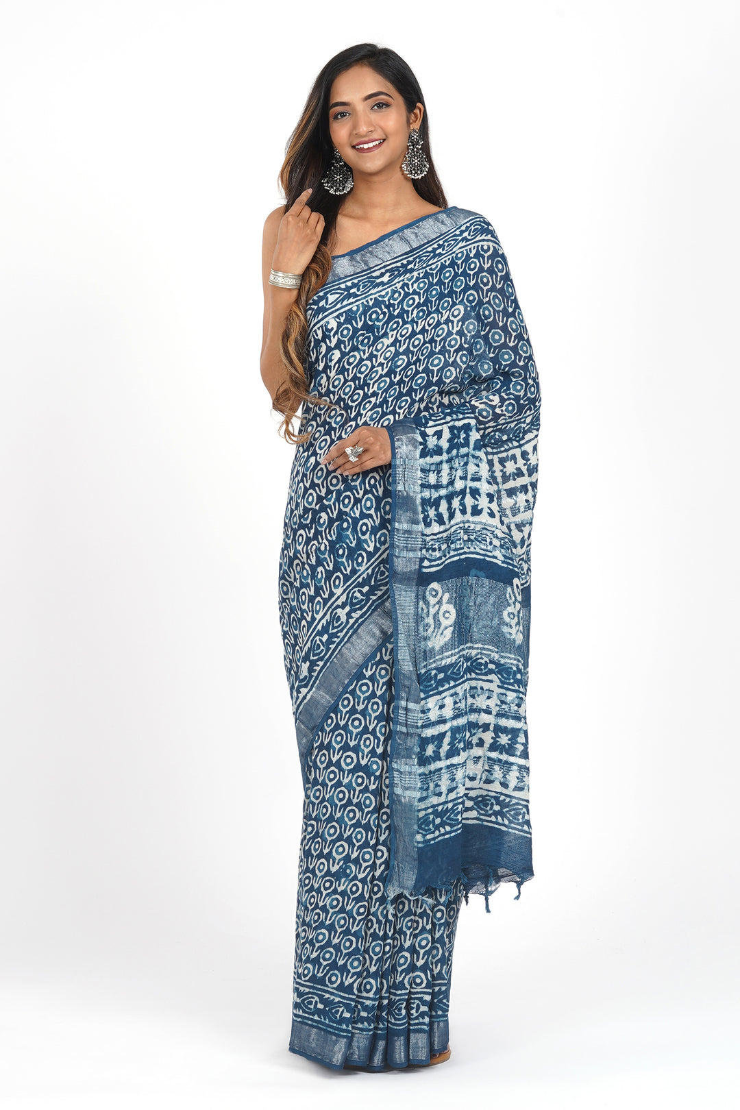 Teejh Velvet Nightfall Saree
