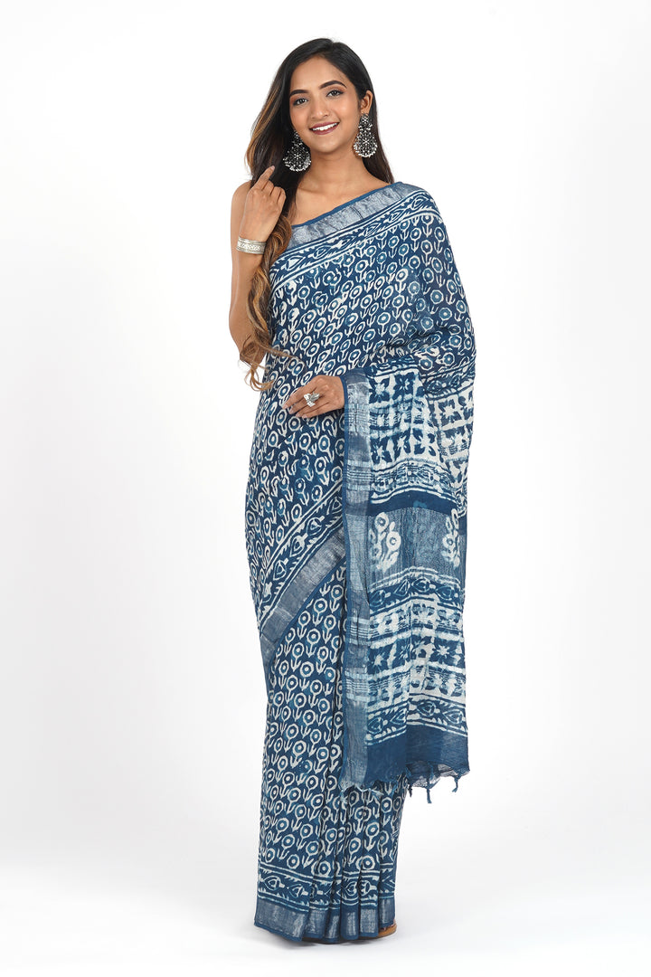 Teejh Velvet Nightfall Saree
