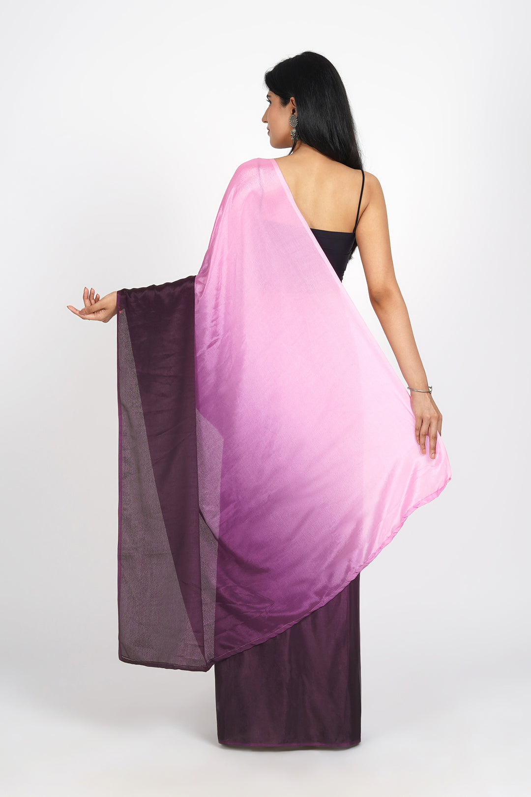 Teejh Velvet Vista Pre-Draped Saree
