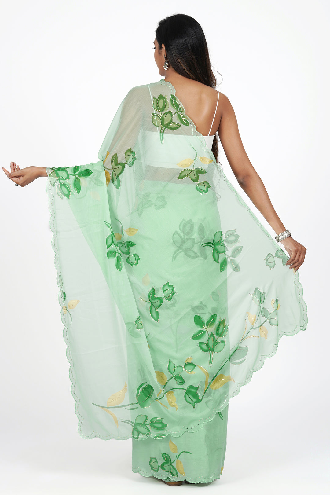 Teejh Meadow Melody Chiffon Saree
