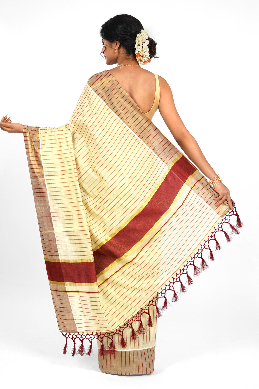 Teejh Bharathpuzha Kerala Tissue Maroon Saree
