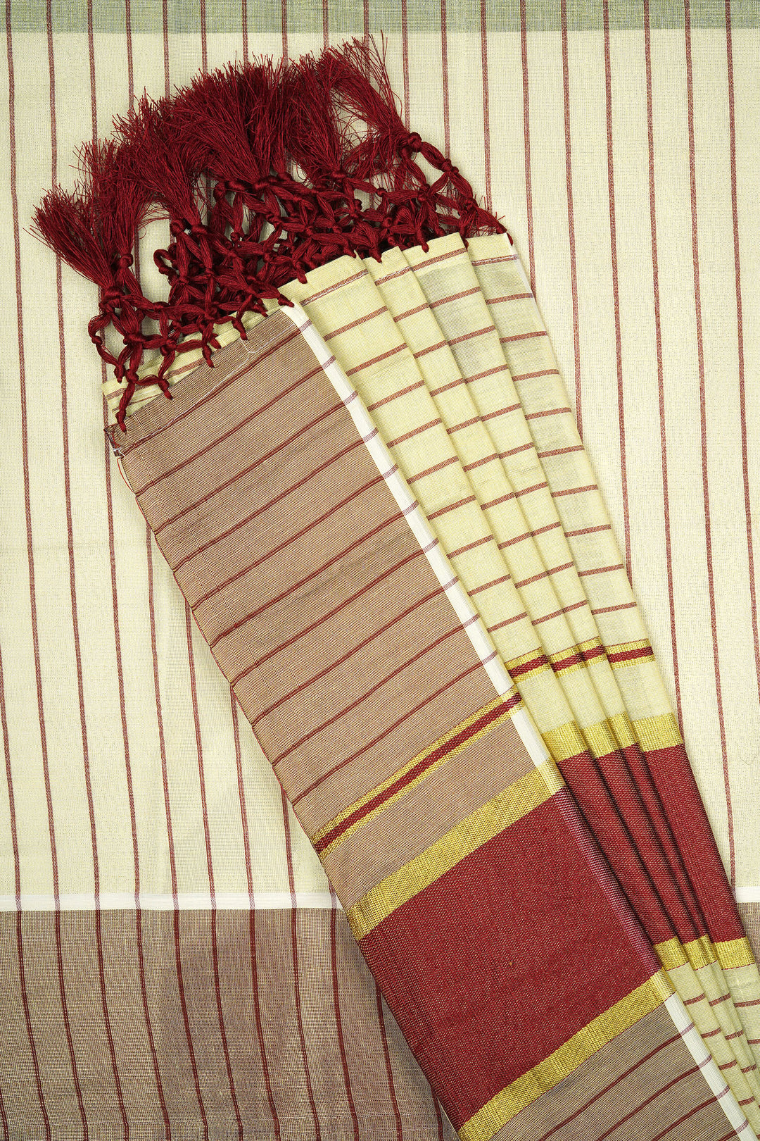 Teejh Bharathpuzha Kerala Tissue Maroon Saree