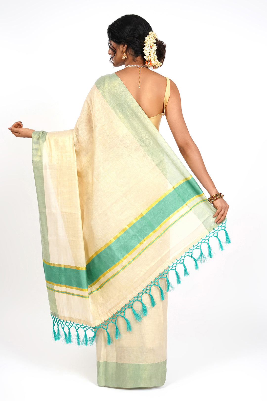 Teejh Muvatupuzha Kerala Tissue Turquoise Saree