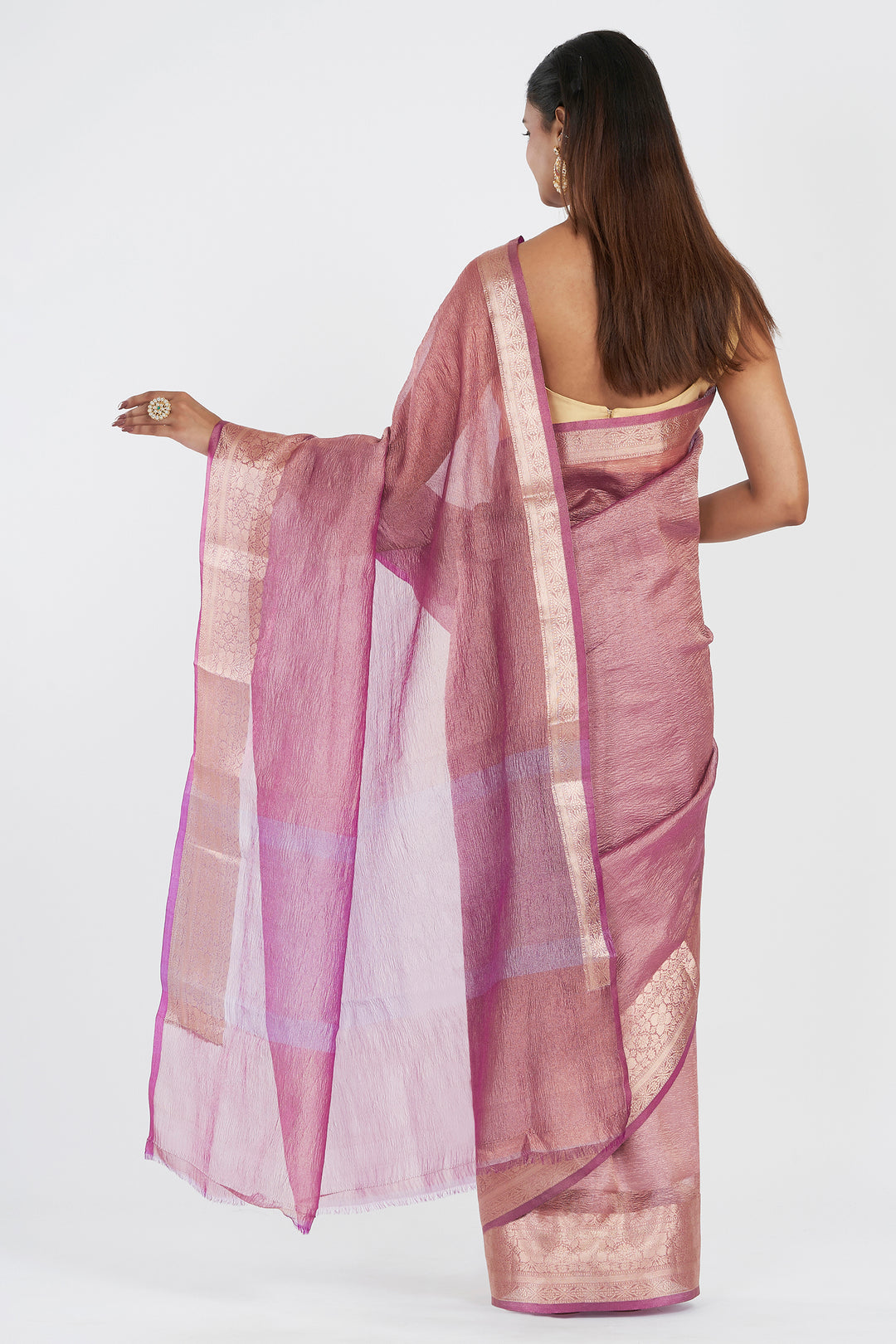 Teejh Ayra Onion Pink Semi Crushed Tissue Silk Saree