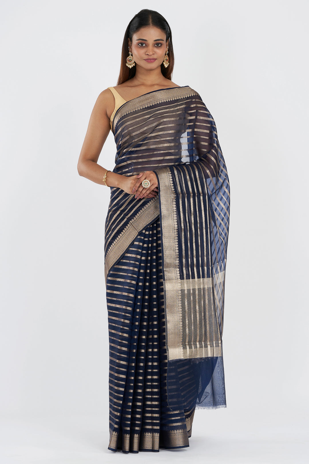 Teejh Nushki Navy Blue Organza Lining Saree