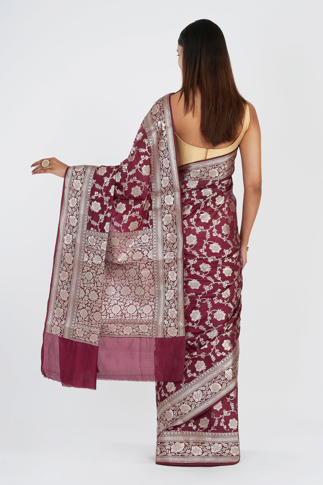 Teejh Sajna Wine Red Banarasi Semi Georgette Jaal Weaving Saree