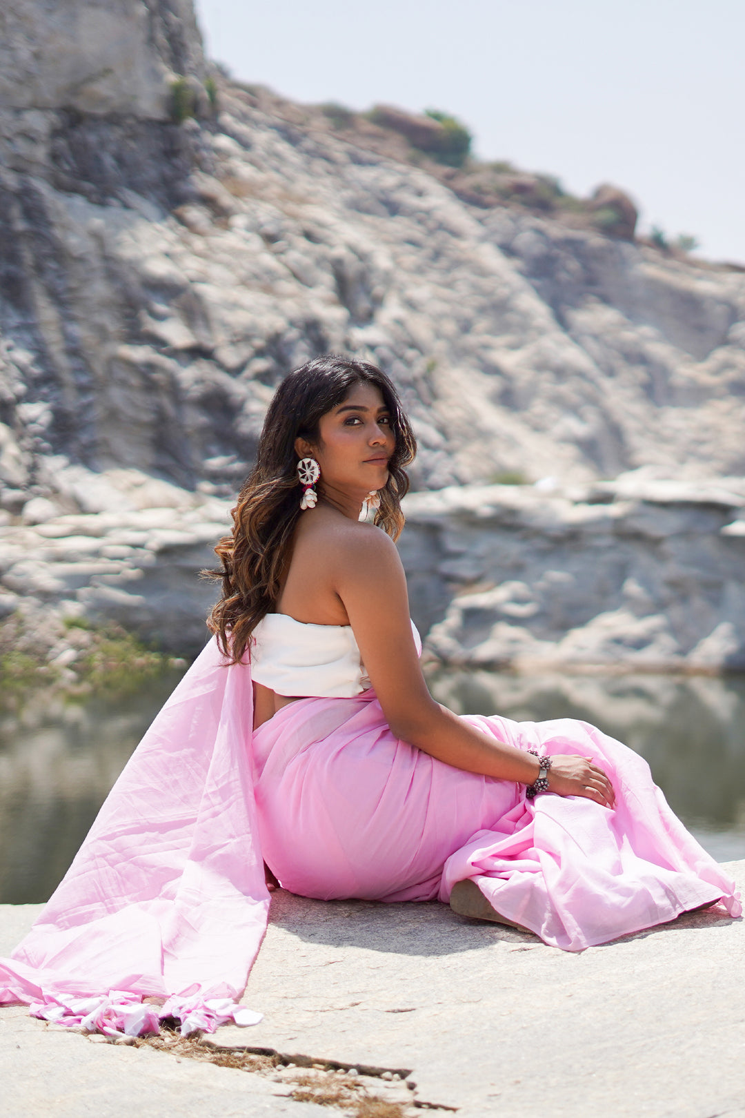 Teejh Teaberry Light Pink and White Mulmul Saree