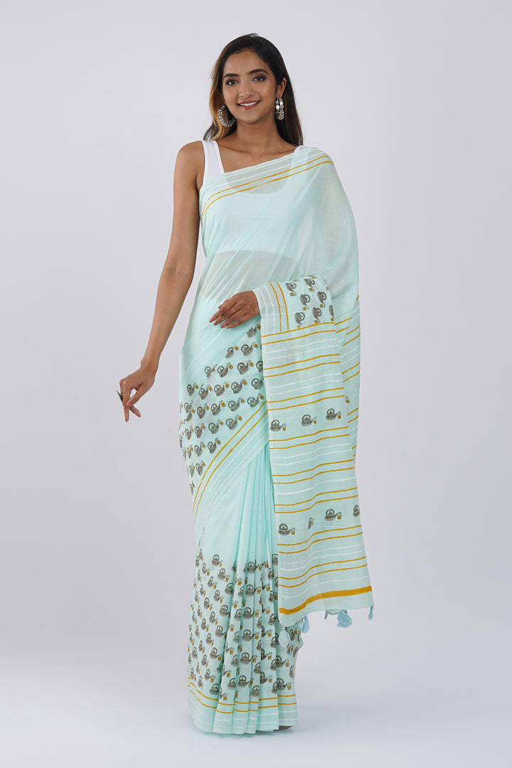 Teejh Chai Pee Lo Friends Mulmul Cotton Saree