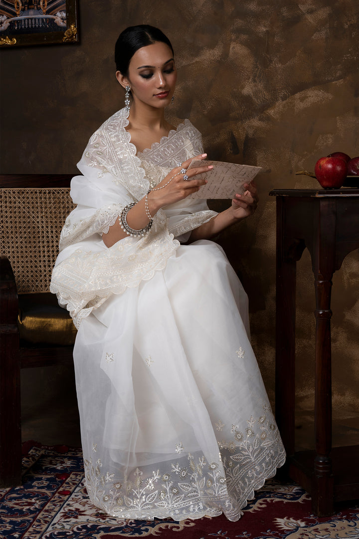 Teejh Bhrithi Off White Sequin Embroidery Organza Saree