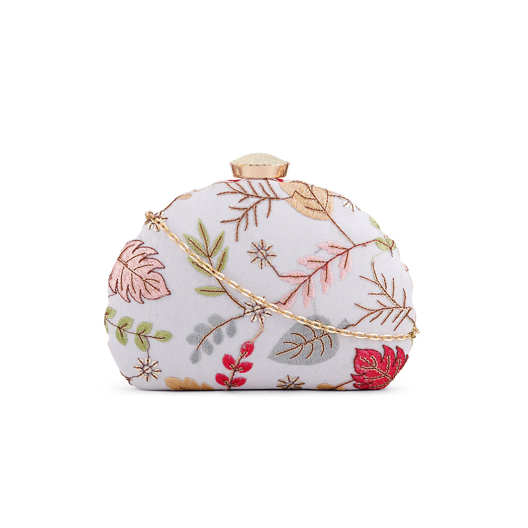 Teejh Shaheen Threadwork Clutch