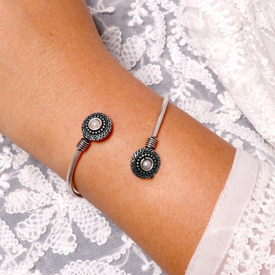 Aparna White Circular Silver Oxidized Bracelet - Teejh