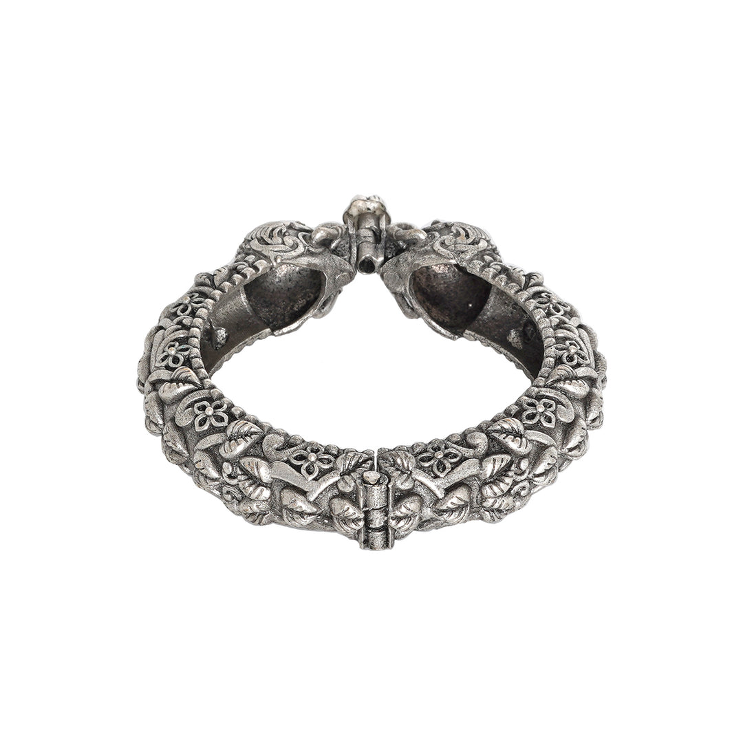 Teejh Suvarna Silver Oxidised Bangle