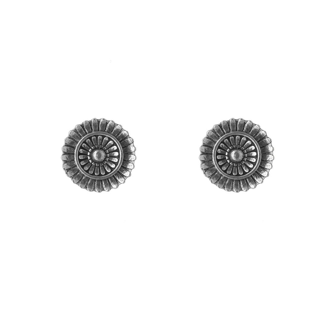 Teejh Mishi Metallic Silver Oxidized Jewelry Gift Set