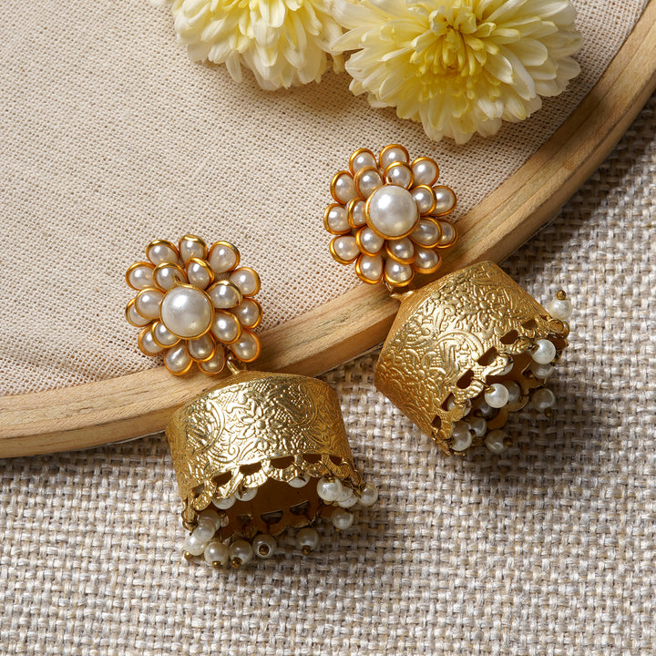 Teejh Apra Gold Earrings