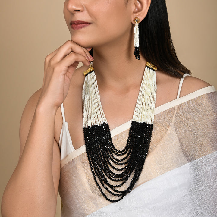 Teejh Jareen Black and White Gold Necklace Set