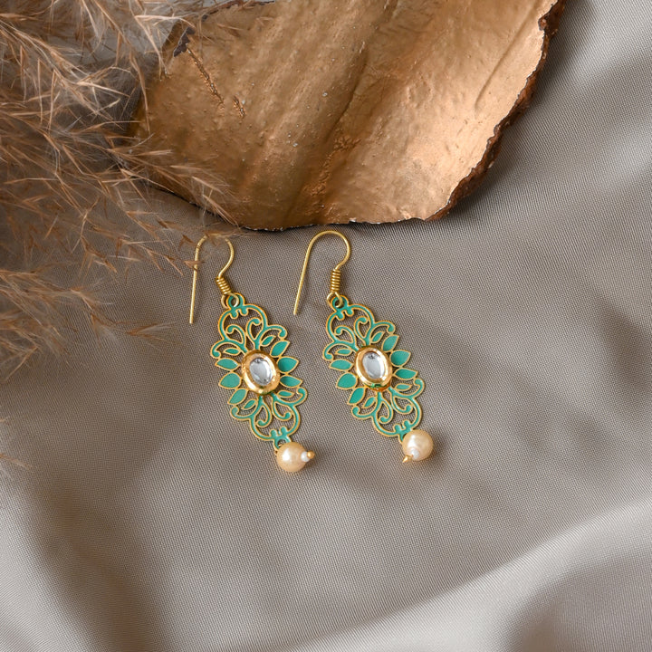 Teejh Yatee Filigree Turquoise Gold and Pearl Earring