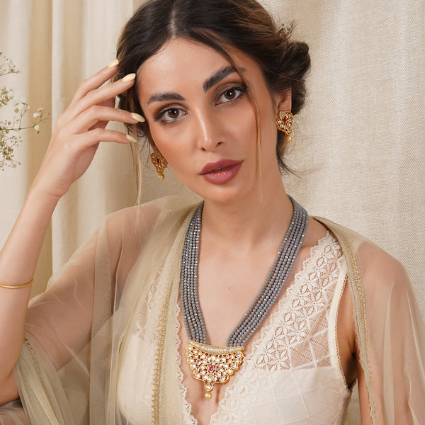 Teejh Ranihaar Light Grey Beads And Stone Necklace Set
